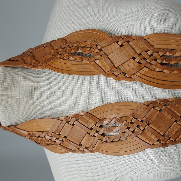 Boston Proper Leather Belt with Brass Buckle With Crushed Stone - Picture 6 of 8